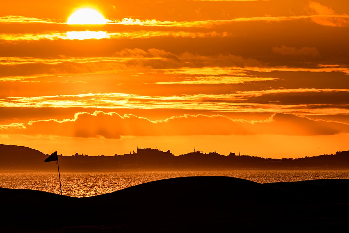 TomDuffinPhotos's tweet photo. Best View Of Edinburgh?
Bringing up the rear view is my current favourite from Scotland's Golf Coast in East Lothian
#BestViewOfEdinburgh @goeastlothian @scotgolfcoast https://t.co/t2VoMKaUac