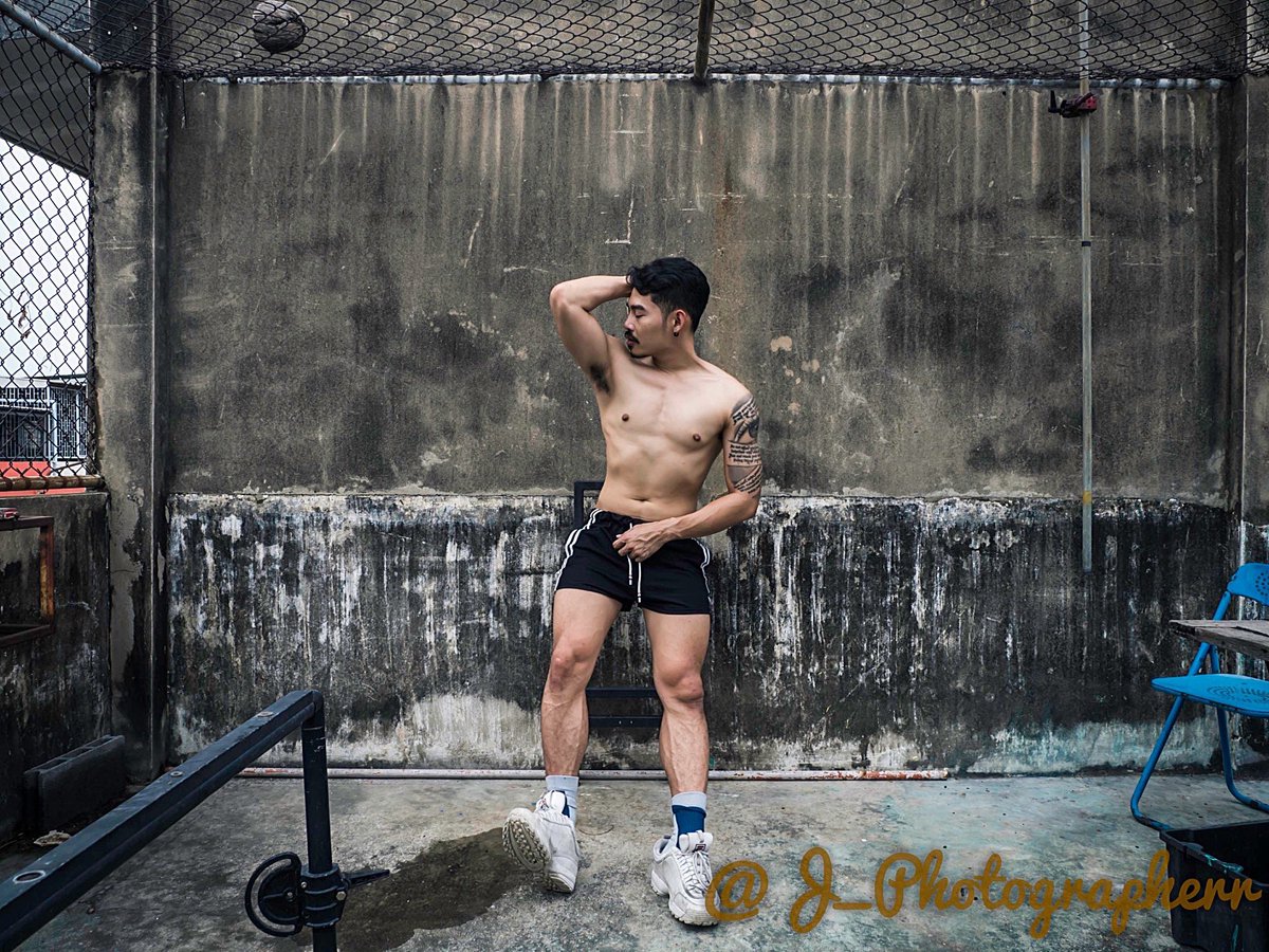 J_Photographerr's tweet photo. นั่งดีๆ สิ
@gumper88 https://t.co/15gRemwnF0