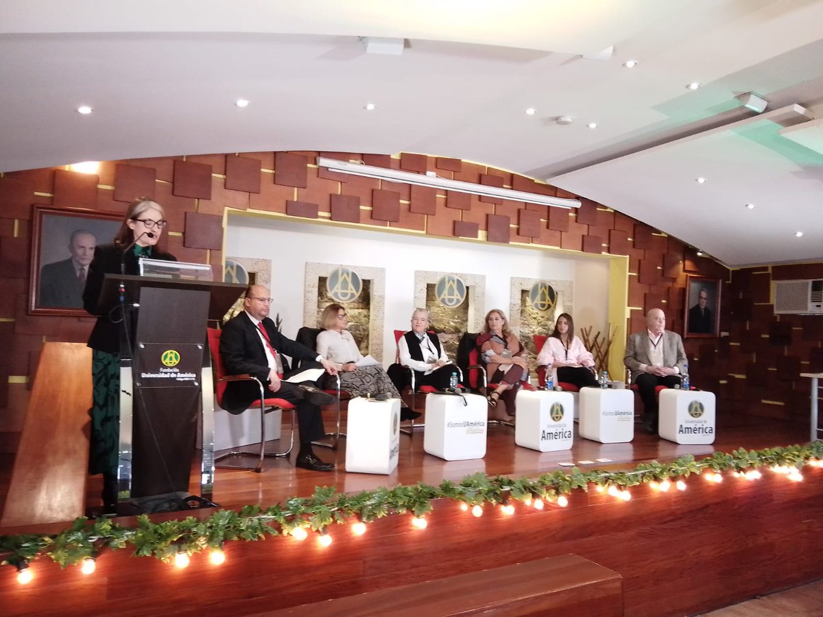 FerGilLozano's tweet photo. registro de mi participación en la Cátedra Inaugural Derechos Humanos y Paz: Una Agenda con los Jóvenes  en la Universidad de América, Bogotá

#ddhh #paz #Juventudes https://t.co/pXsjTW5mnp