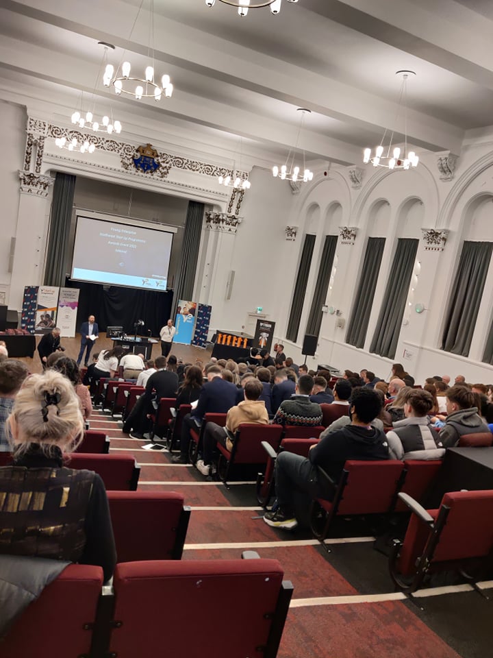 salfordbizsch's tweet photo. The Young Enterprise Northwest Start Up Progamme Awards 2022!!

We've heard from so many amazing and innovative teams, just waiting for the results now!!  

#YEStartup 
@youngenterprise https://t.co/Py909vfADi