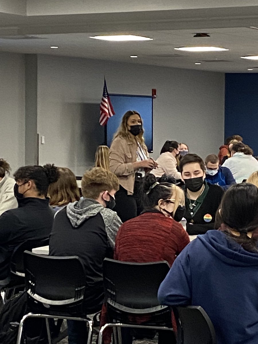 InformedCitizen's tweet photo. Ms. Tiffany from Town Hall II presented on substance use and abuse today to our Sophomores. Grateful to have our large learning space to help facilitate these important conversations. #ourbmsa #OAISS @biomedacademy https://t.co/YVCuJcHnuw