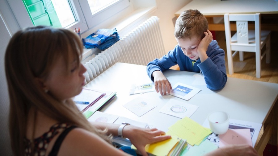 Avec le document sur les missions socles de la <a href="/FDCMPP/">FDCMPP</a>, les centres médico-psycho-pédagogiques revendiquent la pluralité des approches #handicap #psychiatrie <a href="/deleplace10/">Emmanuelle Deleplace</a> hospimedia.fr/actualite/arti…