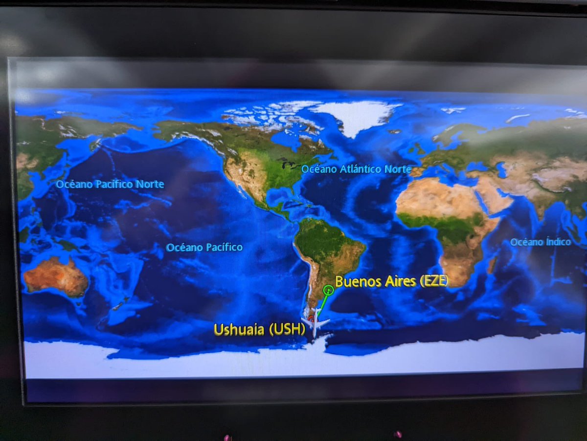 amyaoutreachuk's tweet image. All praise belongs to Allah. @UKMuslimYouth Waqf e Aarzi Tabligh team and @AhmadiaArg team has reached Ushuaia, the Southern most city of the world, as a humble attempt to fulfil the prophecy: “I shall cause thy message to reach the corners or the earth”
#MusulmanesPorLaPaz