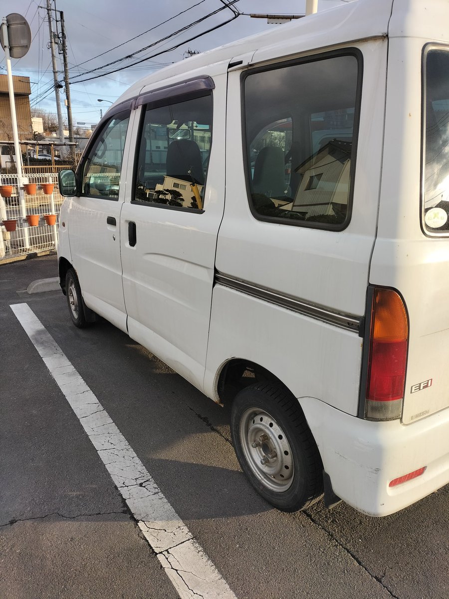 aries666sss's tweet photo. #車売ります

宮城県から5万円で考えてました
平成13年式
5MT
FR
車検令和4年3月11日
走行距離
127000キロ
値下げ、分割、車両交換可能です https://t.co/GLpVaf5Fmj https://t.co/Bj2TTYmiex