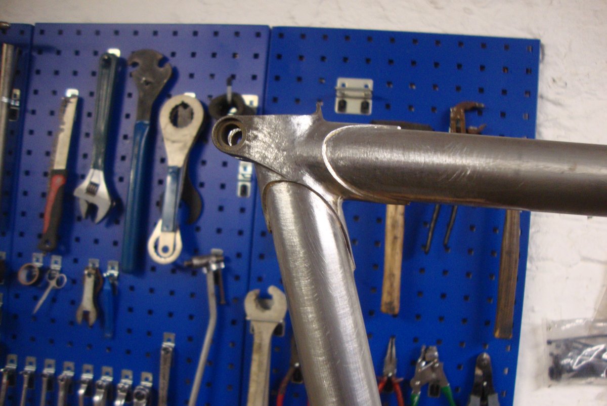 davebaillie2's tweet image. Another 853 frame in the making.
#framebuilding #madeinsheffield