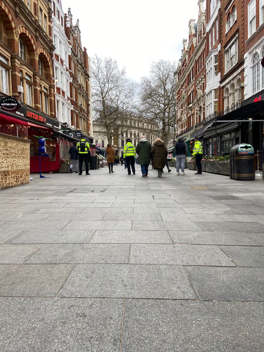 MPSWestminster's tweet photo. #ProjectServator deploying @DiscoverLSQ today following some work with the nearby @CriTheatre. #workingtogetherforasaferlondon. If you see something suspicious then report it to police. #ACT. https://t.co/bfaTKgJTdQ