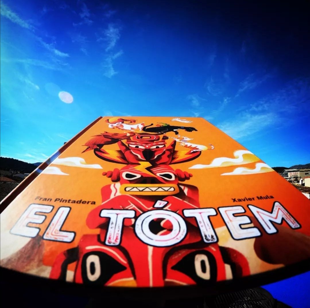 Nuevo directo este jueves en nustro perfil de instagram.

Hablaremos sobre este librazo de Libre Albedrio Editorial.

Escrito por Fran Pintadera e ilustrado por <a href="/XavierMula/">Xavier Mula</a>

¿Te vienes?