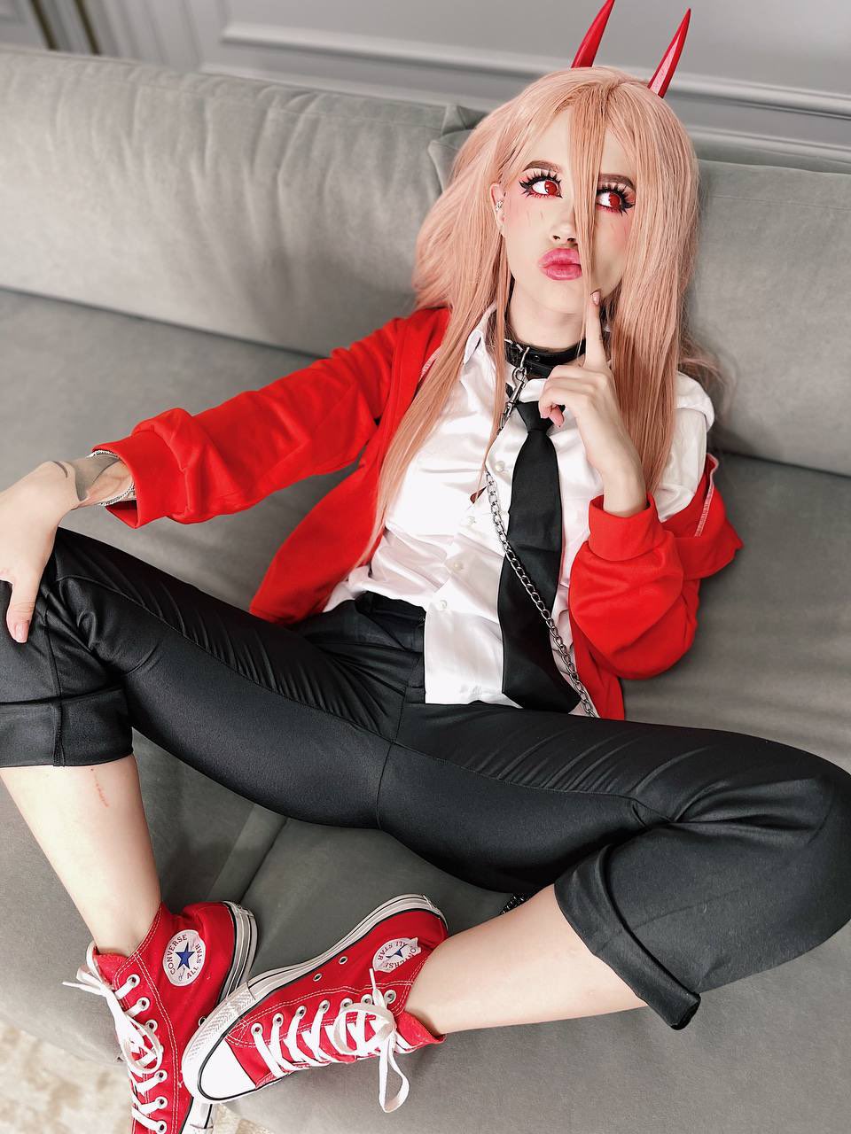 Purple Bitch on Twitter: "Guess the Character 🥵 https://t.co/q6cOxCa21f