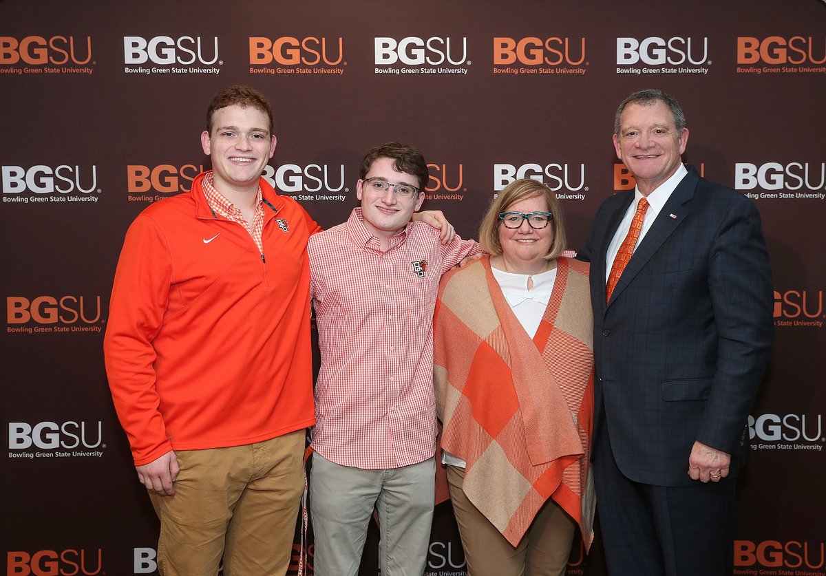 bgsu's tweet image. Today marks four years since @Pres_Rogers was named the 12th President of Bowling Green State University! He is the first alumnus to serve in this role. Thank you for all you do to move #BGSU forward.