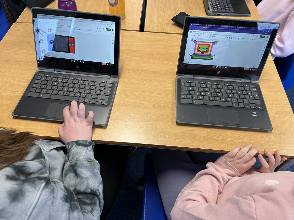 Mrs Scott tweet media