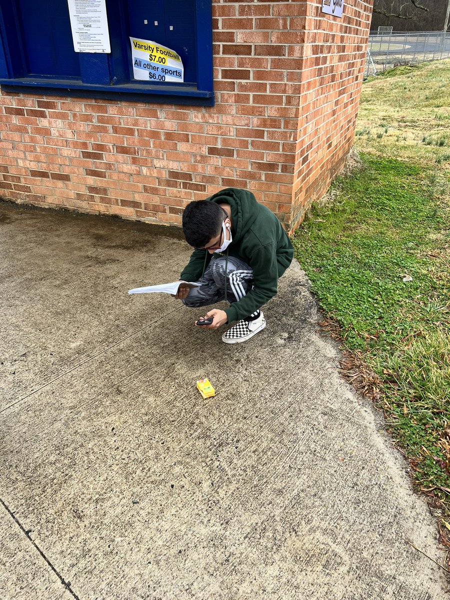 wendi322's tweet photo. Step by step Ss explore examples of Earth’s spheres then create their first storytelling videos using #ipods and @wevideo #CCSDigitalLearning #CEFgrant #DLDay https://t.co/N2aSj1DAJP