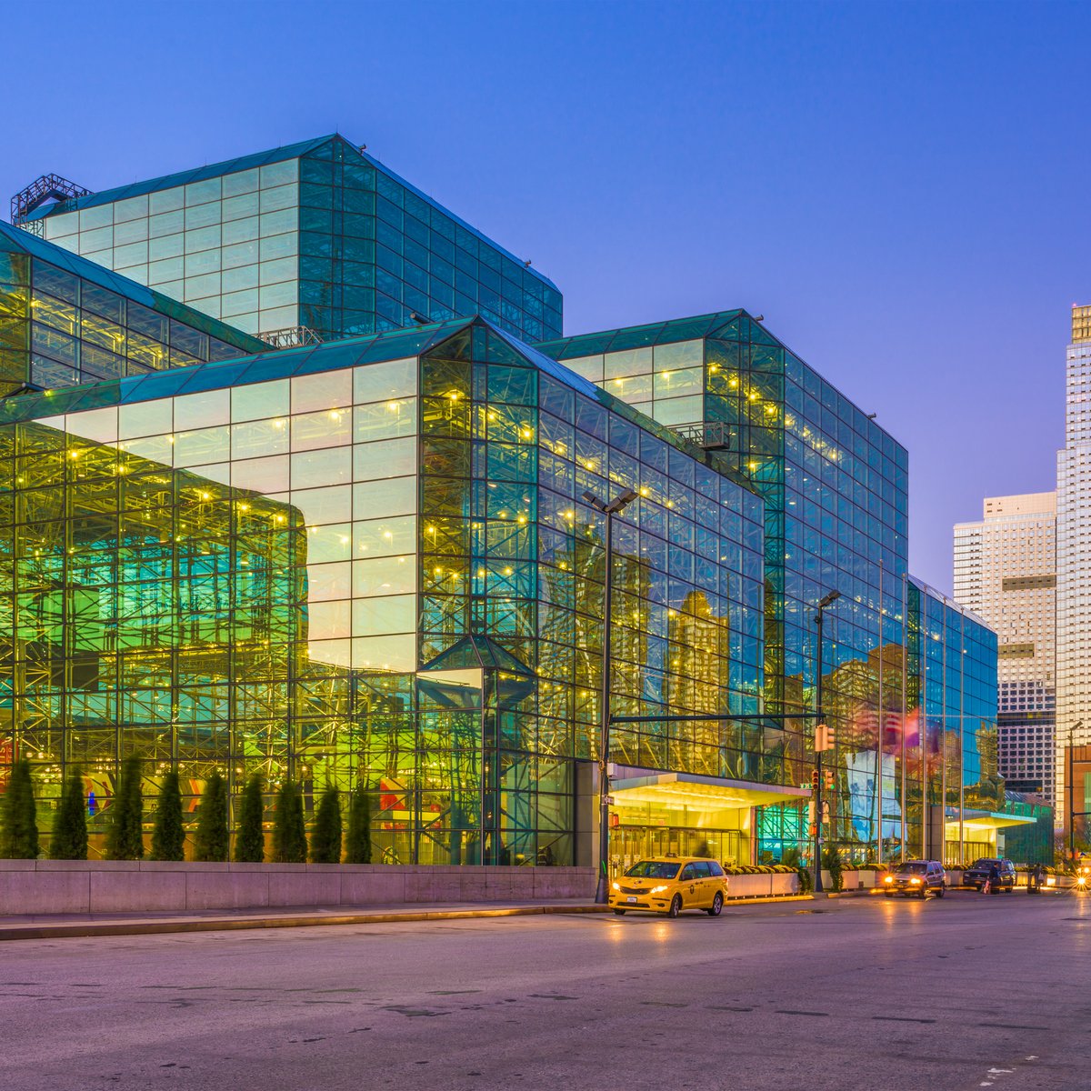 We are under 20 days away from the International Beauty Show! Join us March 13th - March 15th at the Javits Center in New York - we will be in booth 2252 and we're looking forward to meeting with you.