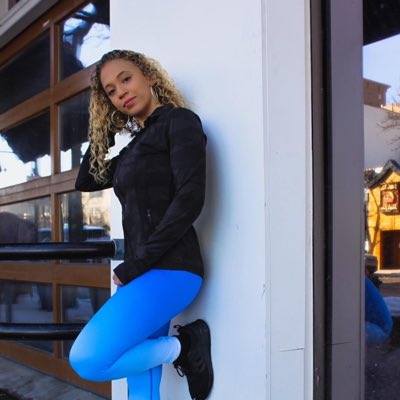 ambriae01's tweet photo. #NewProfilePic https://t.co/U6N0W0bKSj