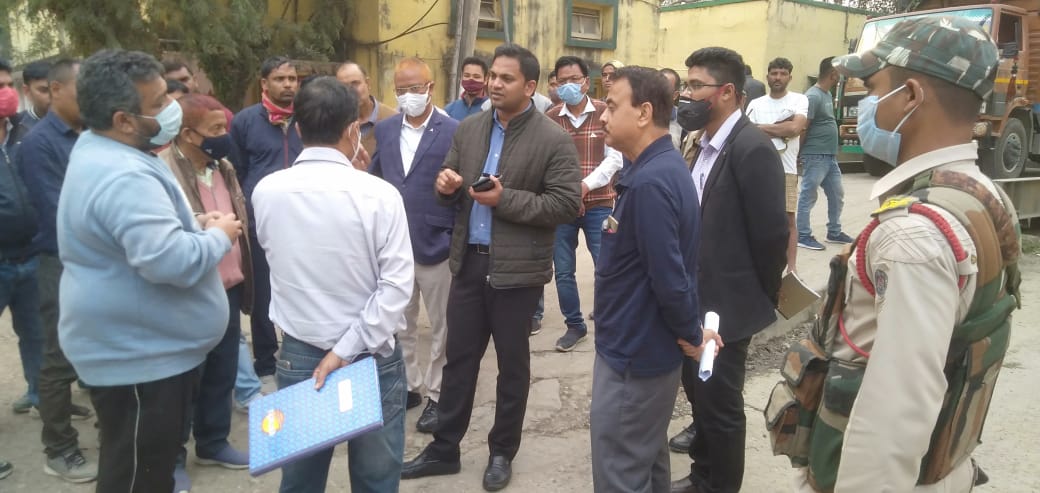 Lucas Baishya, ACS (@lucas_acs2021) on Twitter photo Interaction by DC sir with FCI official Tangla, so as to smoothen the process of paddy procurement along with SDO (C) Bhergaon. <a href="/uday_praveen/">Dr. P. Uday Praveen</a> <a href="/dcudalguri/">DC Udalguri</a> Interaction by DC sir with FCI official Tangla, so as to smoothen the process of paddy procurement along with SDO (C) Bhergaon. <a href="/uday_praveen/">Dr. P. Uday Praveen</a> <a href="/dcudalguri/">DC Udalguri</a>