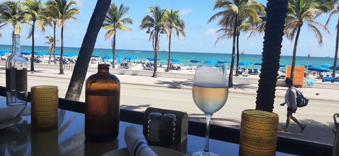 I truly do live in paradise🌞🏝 https://t.co/ipuDszsPZz<a href="/tag/vulnerable"class="tags"><span>#vulnerable</span></a>