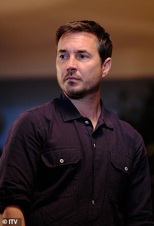 martin compston tweet media
