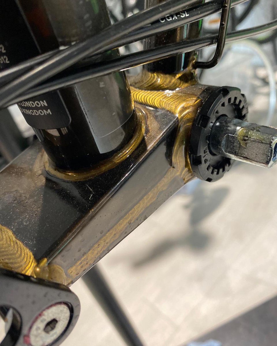 FixYourCycle's tweet photo. #brompton bike conversion to electric bike at our @elephantparklondon 
#fixyourcycle #bike #maintenance #cycling #cycle #bicycle #bikeshop #repairs #londoncycling #ride #safety #fix #cycle #cyclelife #rider #cyclinglife #ridingbike #bikerepair #bikerepairshop #cyclist https://t.co/SOyndYzDgL