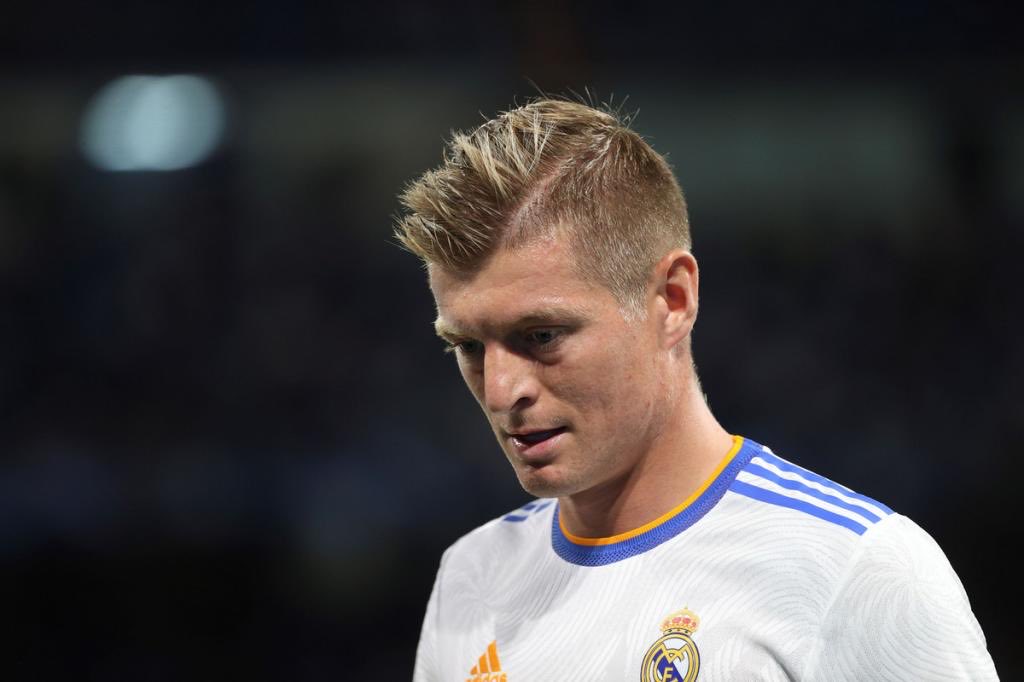 Real madrid fc toni kroos hi-res stock photography and images - Alamy