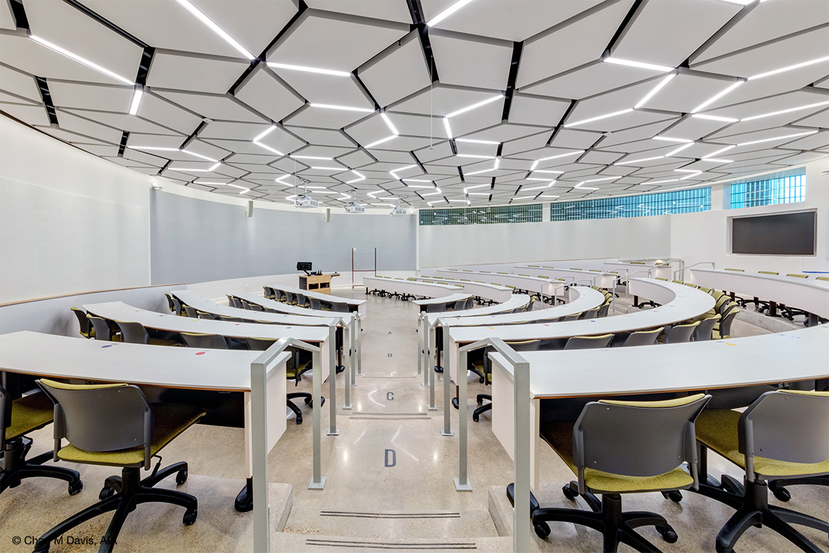 When we design and build contemporary #fixedseating solutions for #highereducation, we keep 5 key characteristics in mind to maximize the potential of both the #classroom and your budget while modernizing and enhancing the education space. 

hubs.ly/Q014MgL-0