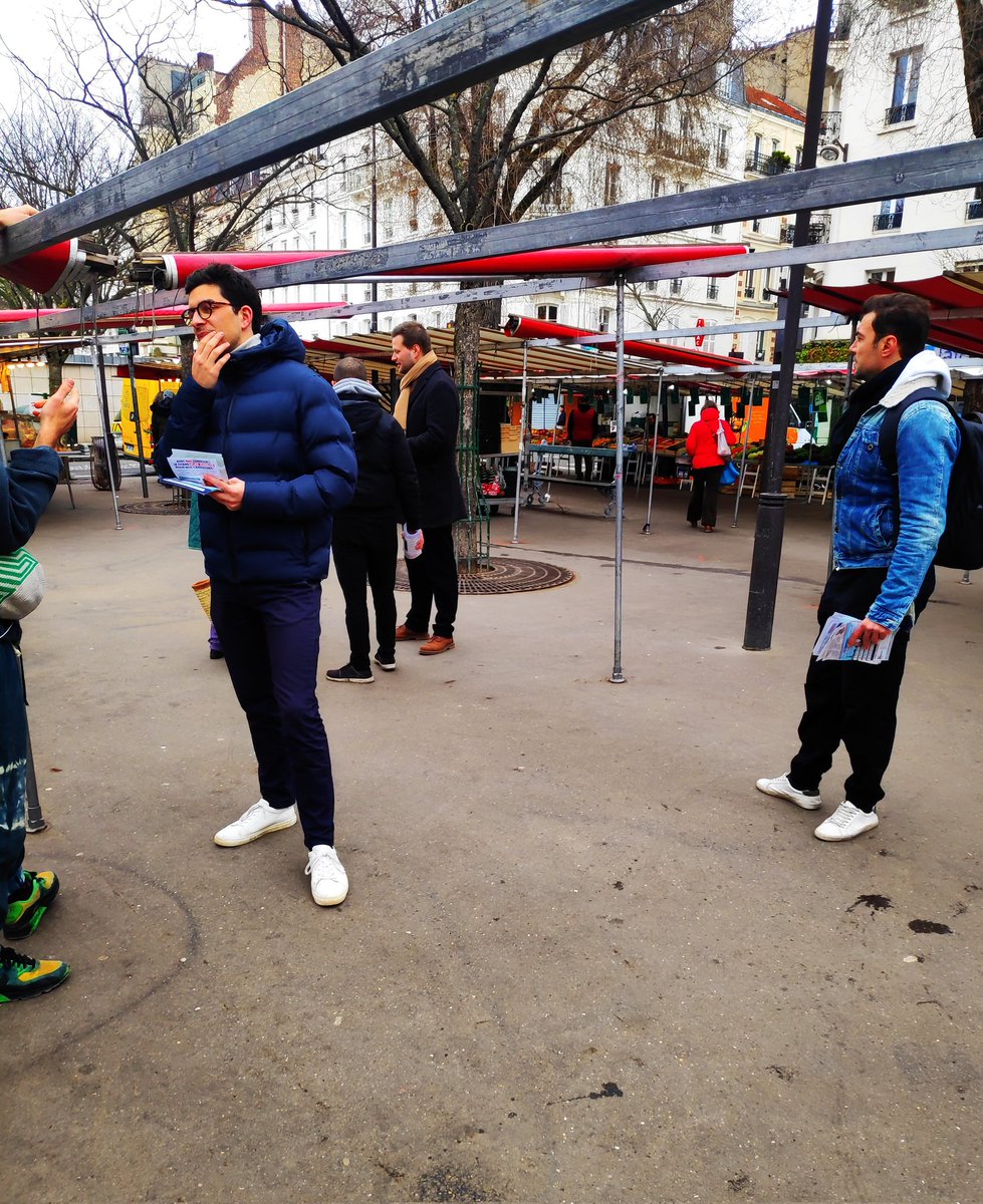 FranckLC's tweet photo. Encore une excellente journée pour @ReconqueteXiv - @ReconqueteParis avec des rencontres sur le marchés et dans les rues du #14e du matin au soir! Des #Quatorziens de plus en plus sensibles aux propositions de @ZemmourEric - @Reconquete2022 !
#Zemmour2emeTour 
#500Parrainages https://t.co/ralnsyQgOk