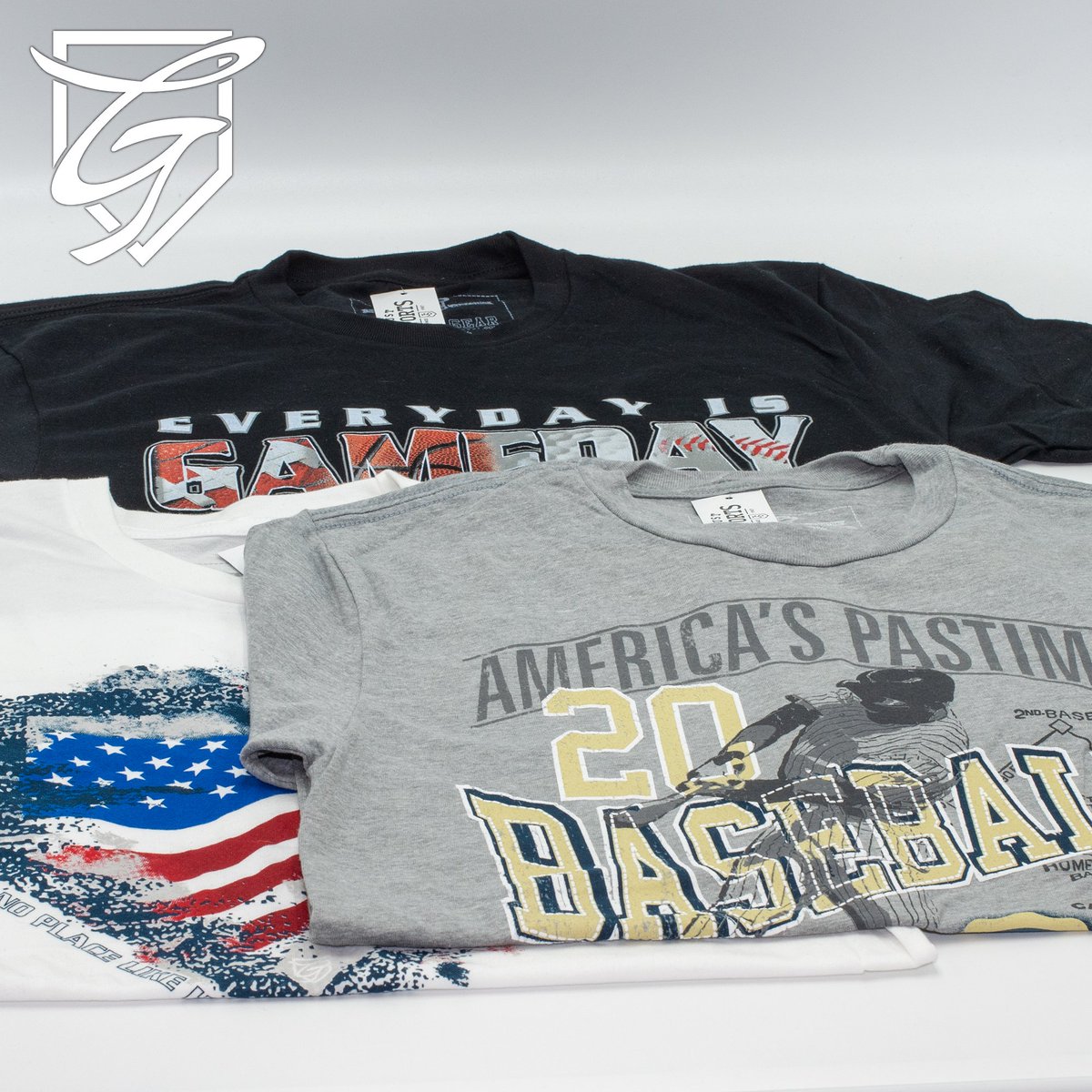 JustSportsAZ's tweet photo. We are thrilled to be partnering with @Dbacks legend and World Series hero @Luisgonzo20 on his new merchandise line @Gonzosgear! Available online now and in select stores today. #GonzosGear
https://t.co/lv7Bqt17F1 https://t.co/ExK4PGEakv