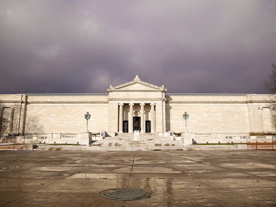 InterConCLE's tweet photo. Traveling with a group to #Cleveland? Book your stay at #InterConCLE. Explore top attractions like the Cleveland Museum of Art, The Rock and Roll Hall of Fame, and @playhousesquare. #VisitMeinCLE #Ohio #thisisCLE https://t.co/qFTiucrJZh https://t.co/ojuSpnSlqE