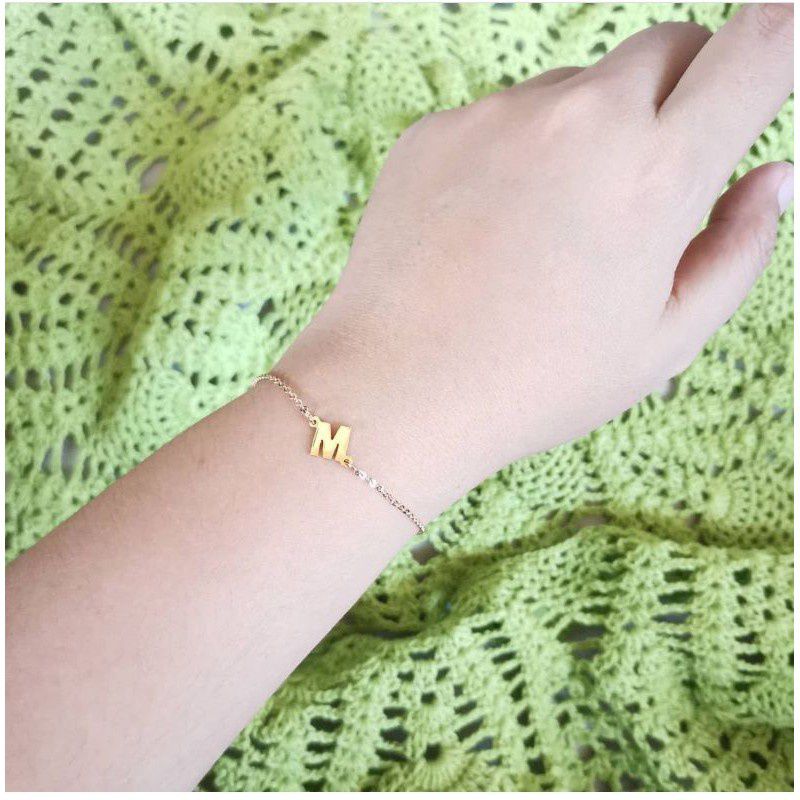 Cek PinkMe - gelang inisial ready huruf A-Z titanium anti karat dengan harga Rp113.400. Dapatkan di Shopee sekarang! shp.ee/pkeucit