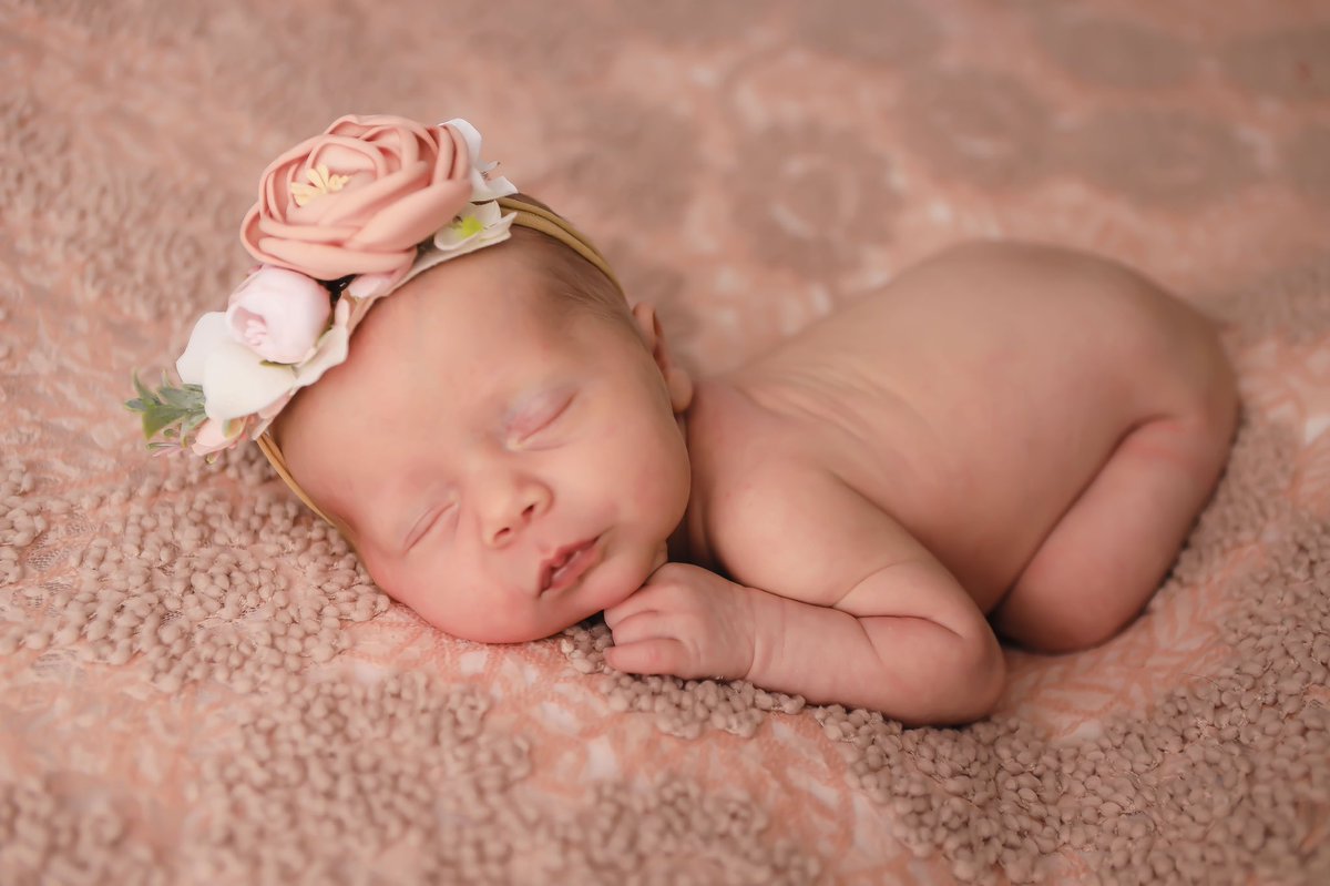 cvance270's tweet photo. Twitter, meet my daughter 🥺💕 https://t.co/IgNU6k1jXS