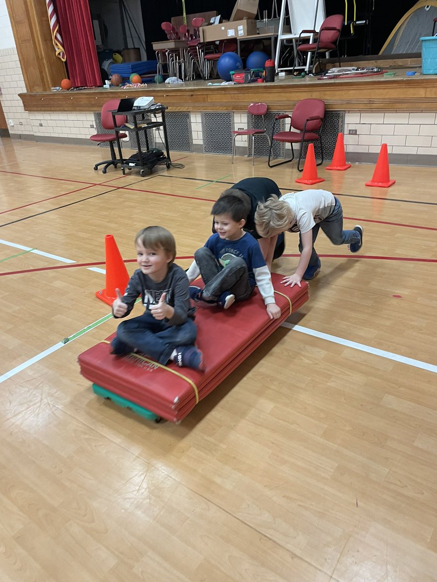 MrNawroth's tweet photo. More pics of Winter Olympics in PE @Forest_TCS https://t.co/3z0MCU8hAl