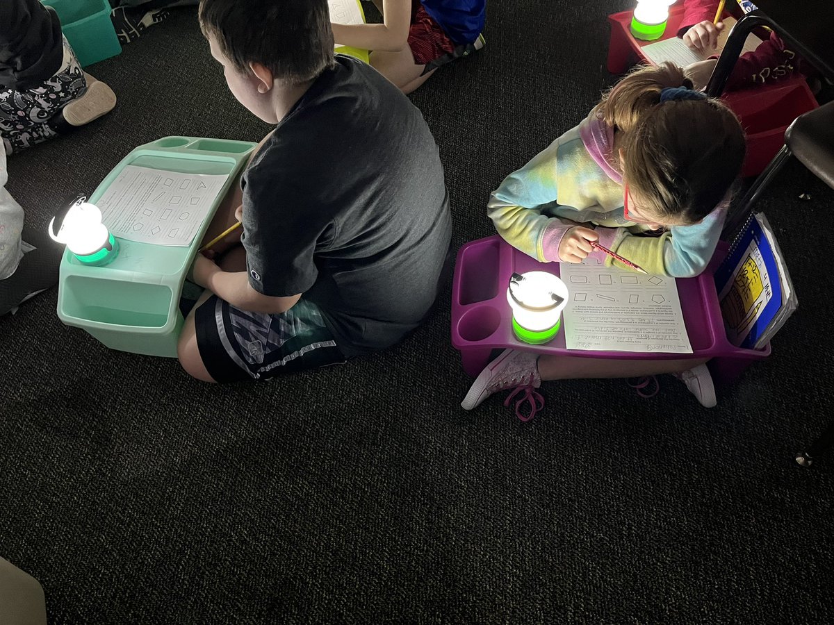 MelissaColbert2's tweet photo. Work by lantern light makes geometry even more fun. ❤️@HumbleISD_HHE #growingtogether https://t.co/5Cqnn0dcNr