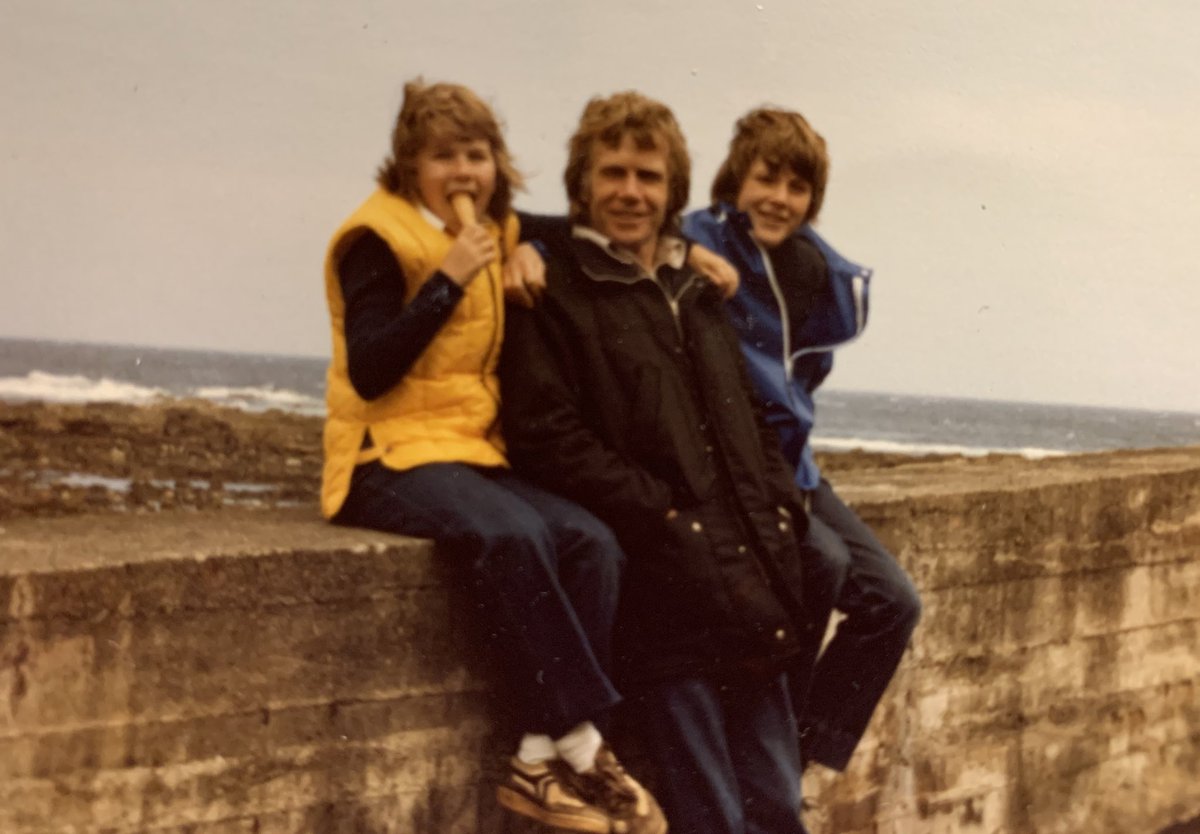 Caroline_Hope_'s tweet photo. It is 40yrs today that my Dad died. I was 12 and I have wonderful memories of him. I also remember how lonely it felt when he died. 
Thank goodness for the amazing organisations that support children today. @winstonswish @GoodGriefProj @Sidley_OUAS @YoungMindsUK https://t.co/l4pPdsxWSn