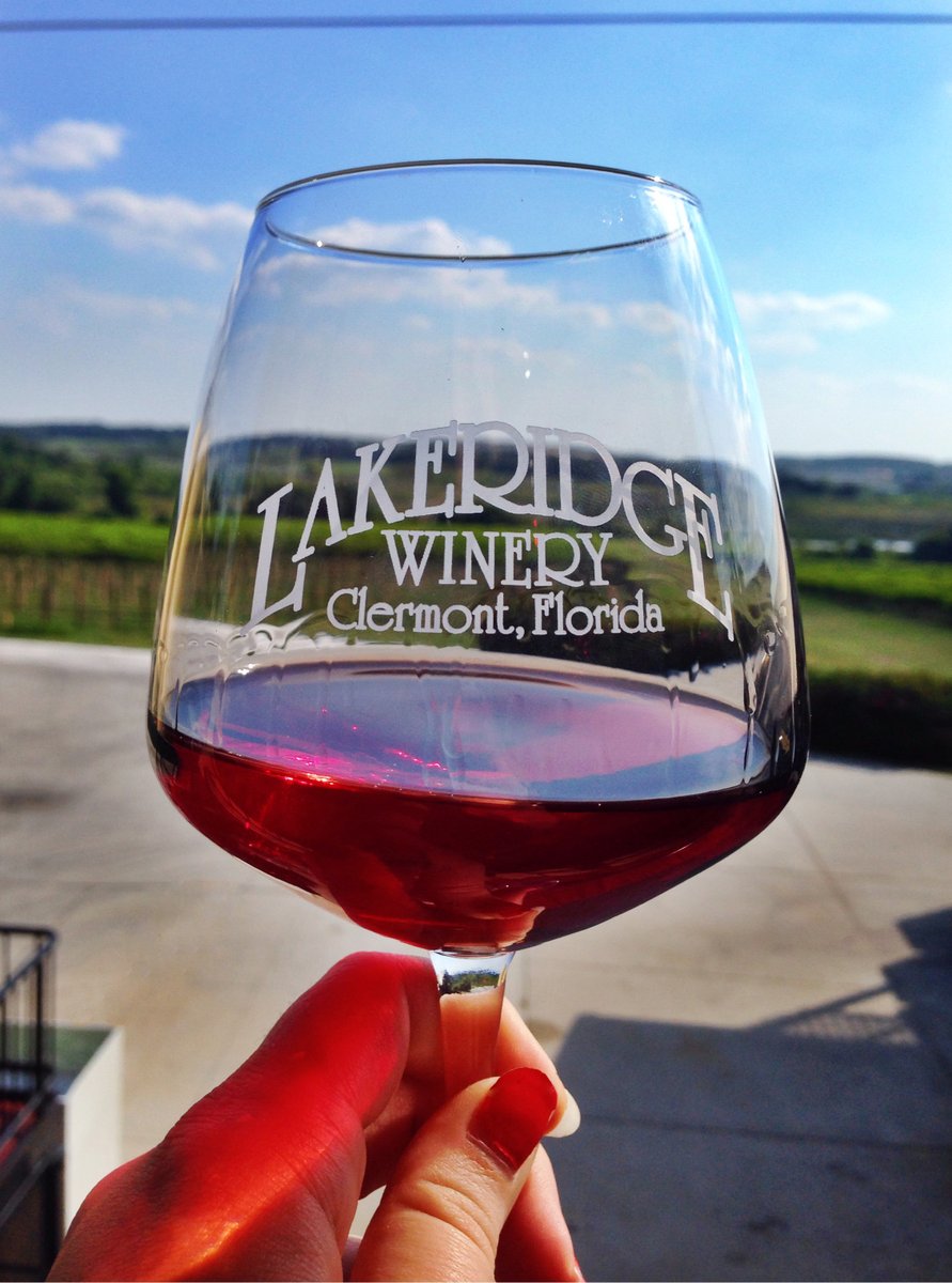 LakeridgeWinery's tweet photo. Have #FOMO? Make sure you don't miss out on our #WINE OF THE MONTH sale for our uber-popular SOUTHERN RED! https://t.co/gllJgwvHsT