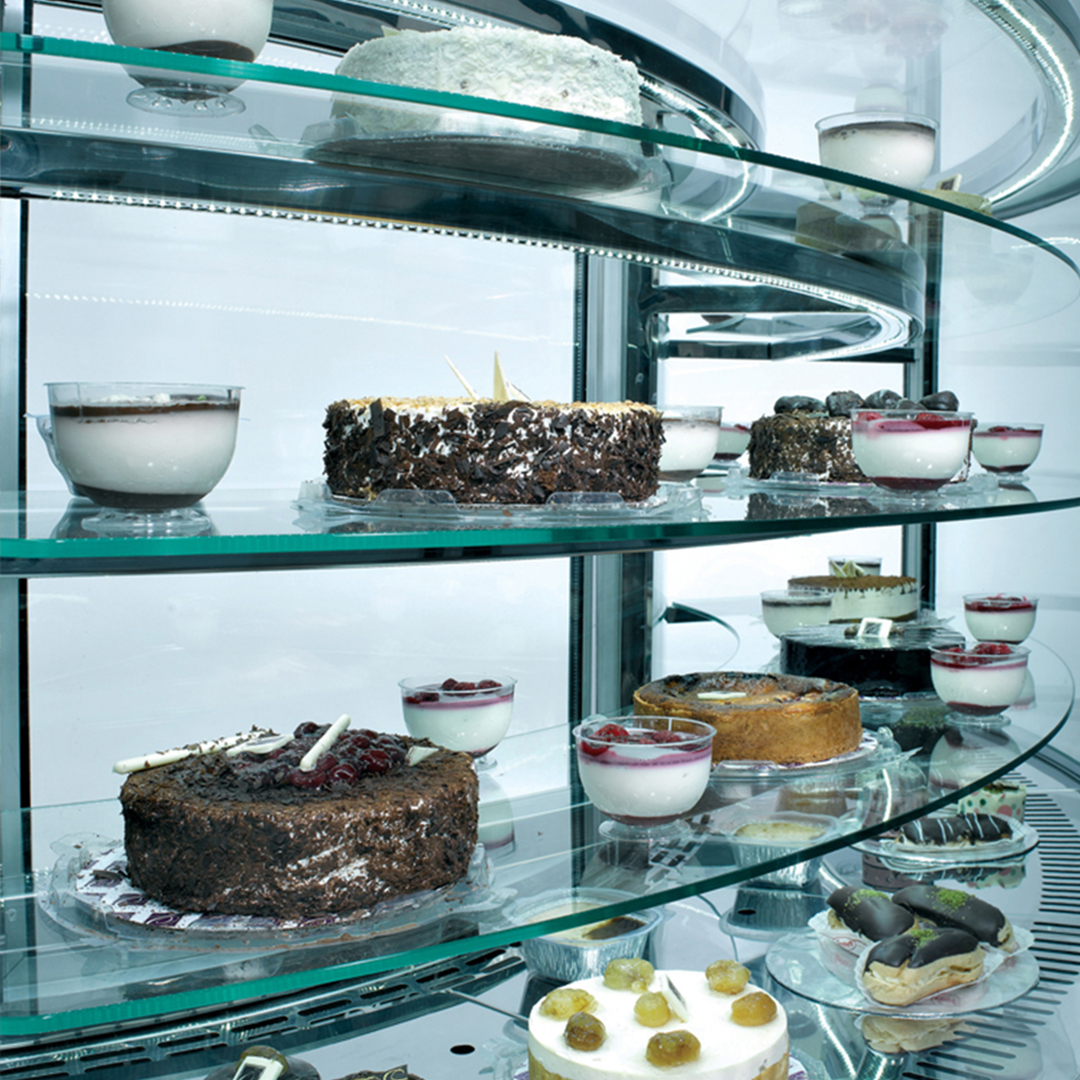 gtidesigns's tweet photo. When it comes to showing off  baked goods and prepared foods, the AP Series Case (quite literally) takes the cake!

Contact Us For More Info!
https://t.co/4jyCe6pxgx
631-981-2100 https://t.co/XRg2viUQCq