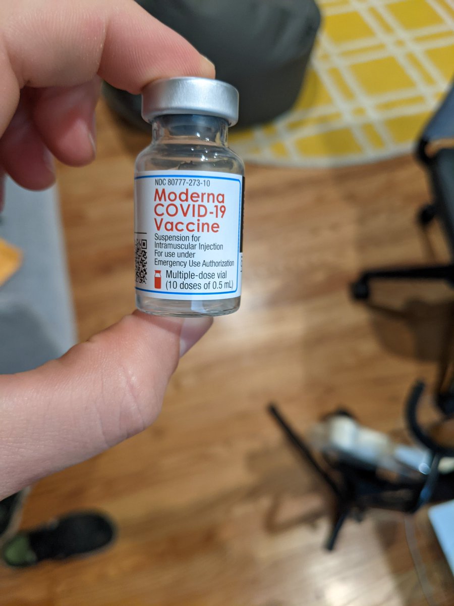 jplevine's tweet photo. @annievain @sfchronicle I have the vial from my first Moderna dose! https://t.co/USjuisNfKi