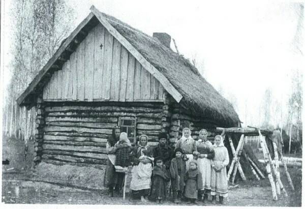 крестьянская изба 17 века. вильям каррик фотографии крестьянин. крепостные крестьяне рекруты. крестьянская изба 18 века в россии. крестьянская изба конца 19 века.