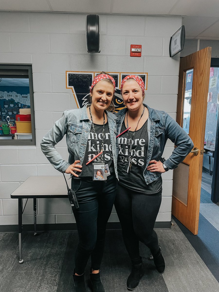 teachinghardy's tweet photo. Our snow day prevented us from celebrating Twin TWOsday together, but that didn’t stop of us from twinning today! @CollinsTeaching #wcsflight https://t.co/4iYlt3TBSh