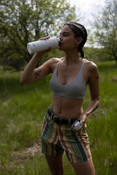 Here's why you should become an ambassador for us...
💸 Earn commissions
🥤 Earn rewards for removing plastic waste
🤝 Lead local community projects
📱 Collaborate

Ready to sell some One Bottles + ditch plastic? Sign up here today: bit.ly/3pfEd8A