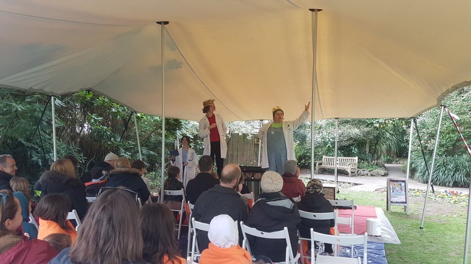 Coppice Theatre (@coppicetheatre) on Twitter photo We had a fantastic time at St Ives yesterday! Thanks to <a href="/StIvesCouncil/">St Ives Town Council (Cornwall)</a> for inviting us to perform and our lovely audience. We even had some sunshine!!
Next up we will be at <a href="/PolyFalmouth/">Poly Falmouth</a> on Friday 25th at 2pm!
#Theatre #Science #ChildrensTheatre #Storytelling #Cornwall We had a fantastic time at St Ives yesterday! Thanks to <a href="/StIvesCouncil/">St Ives Town Council (Cornwall)</a> for inviting us to perform and our lovely audience. We even had some sunshine!!
Next up we will be at <a href="/PolyFalmouth/">Poly Falmouth</a> on Friday 25th at 2pm!
#Theatre #Science #ChildrensTheatre #Storytelling #Cornwall