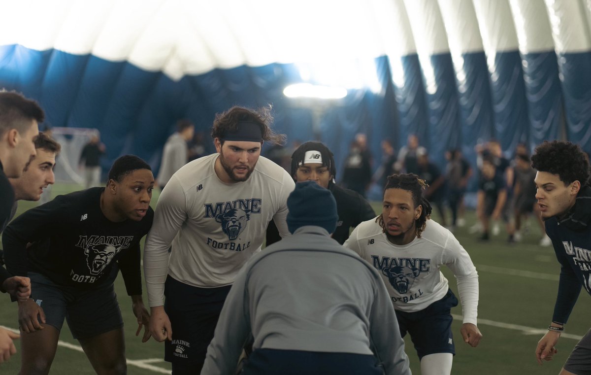 BlackBearsFB's tweet photo. Another day. Another step forward ⬆️.

#BlackBearNation | #CAAFB https://t.co/GjdoUJiFZD