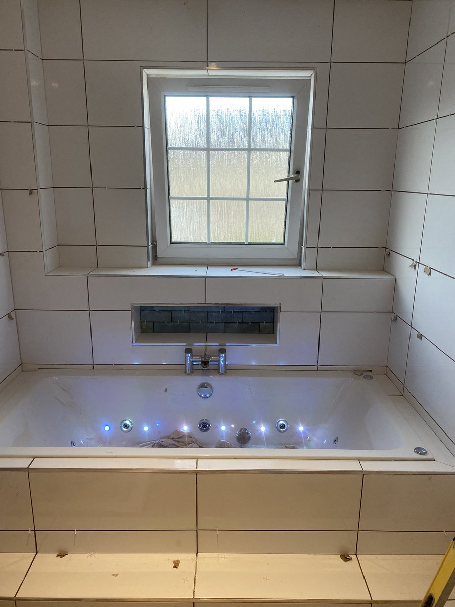 N W Tiling tweet media