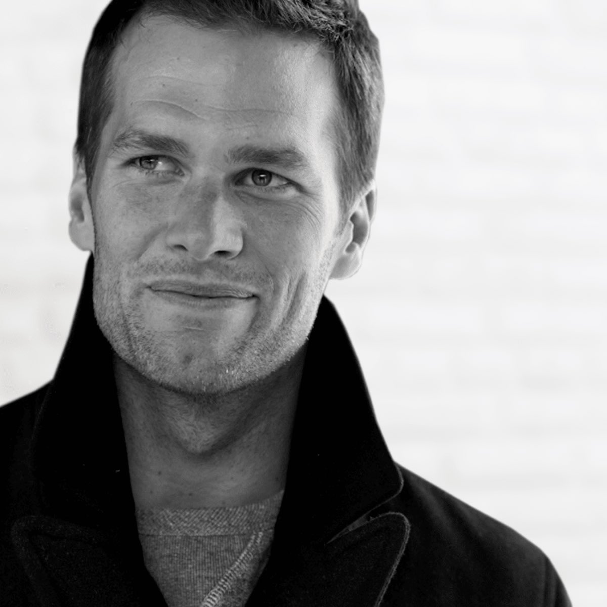 Report: Tom Brady will produce and act in “80 for Brady,” a road trip movie about four Patriots fans who take a life-changing trip to the 2017 Super Bowl. 🐐🎬 🍿