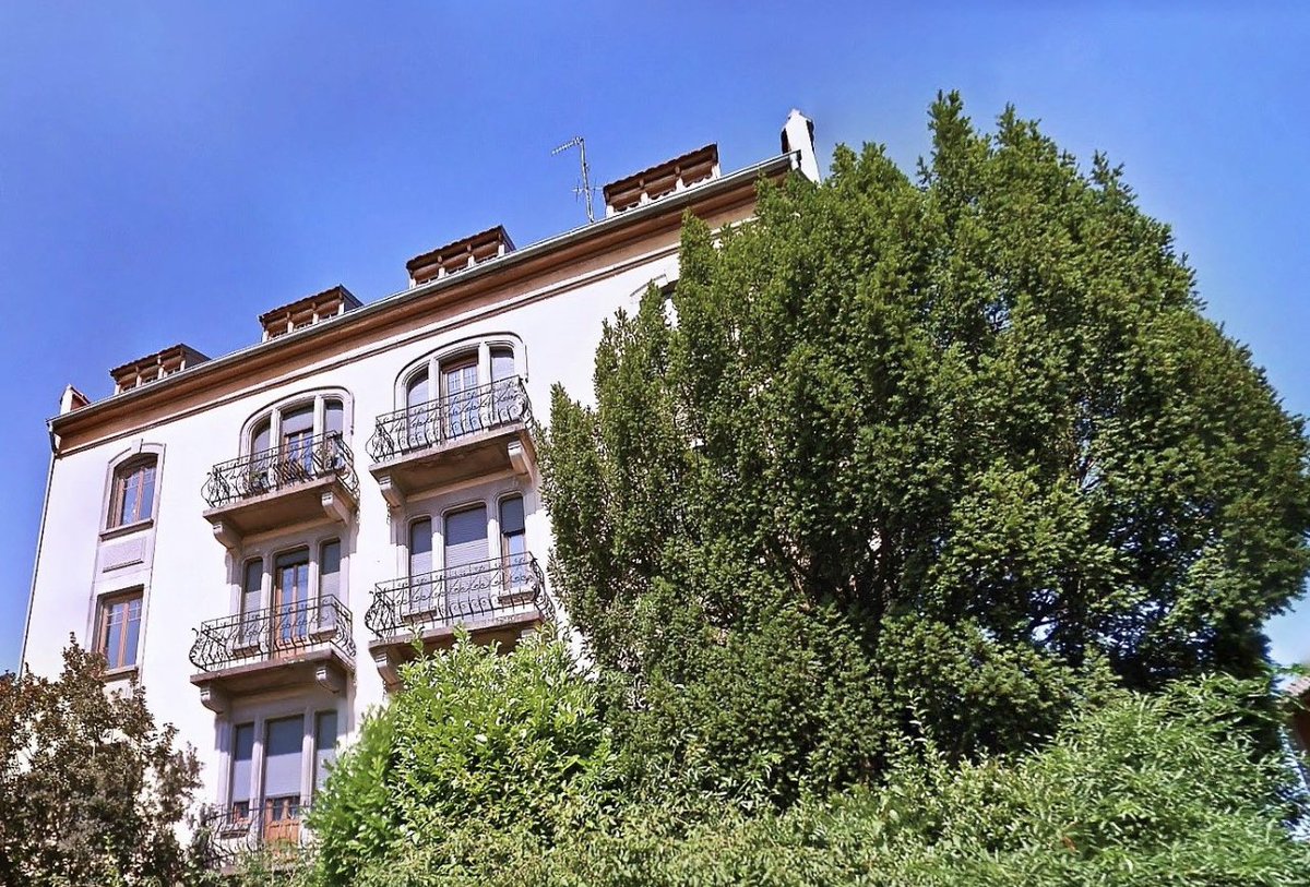 KERISEL's tweet image. // LANCEMENTS //
 
Laval - Hôtel de la Broise 
Ancienne banque de France 

&amp;gt; Malraux - loi VIR 
&amp;gt; 21 appartements du T1 au T4 
&amp;gt; Quote-part travaux : 92 % 
 
Renseignements : 02 43 49 94 04