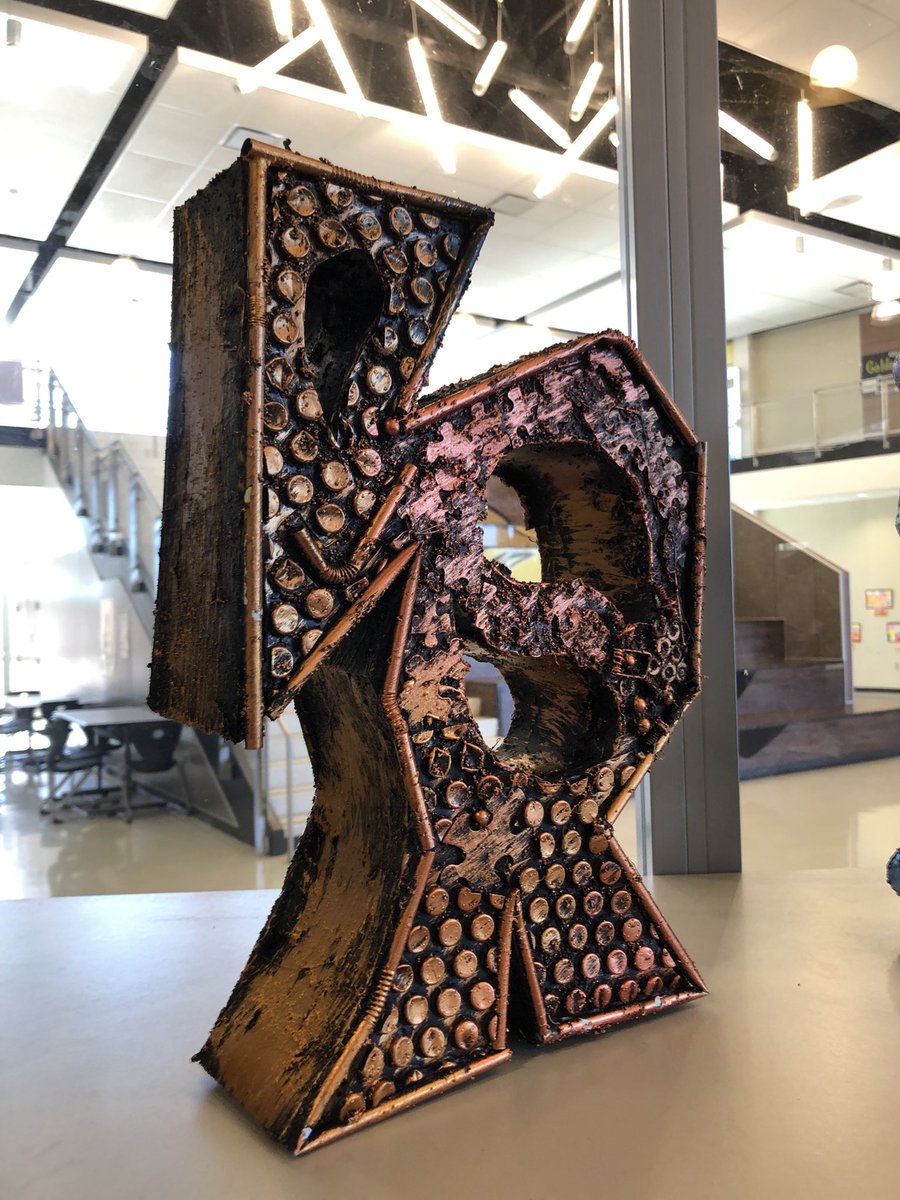 gmsnelsonart's tweet photo. GMS art rocking the cereal box sculpture! @Griffin_MS 8th grade Art I https://t.co/OUgt36XTpn