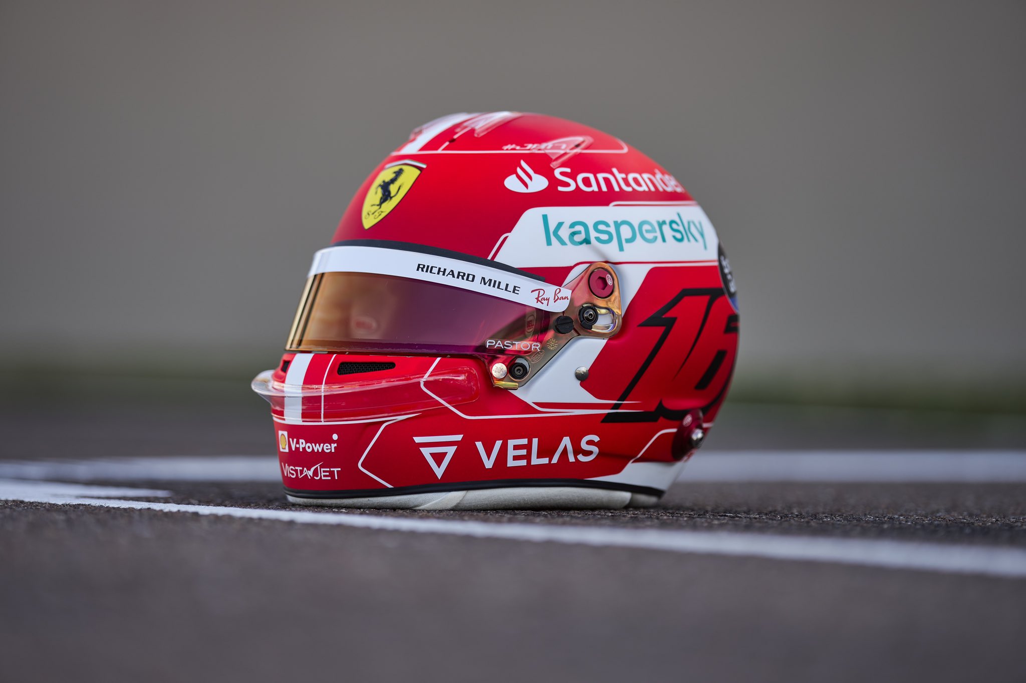 In pictures Charles Leclerc's new Ferrari helmet design for 2022 F1 season