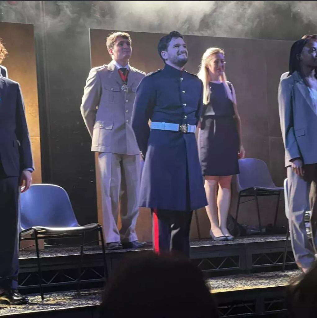 For the last 2 days I have had the privilege of performing alongside an incredibly talented cast <a href="/DonmarWarehouse/">Donmar Warehouse</a> in #HenryV as the Dauphin! 1st time #acting #Shakespeare in French! 😱😂 Loved it, Victor Hugo’s translation is so beautiful to play with. #London #actorslife