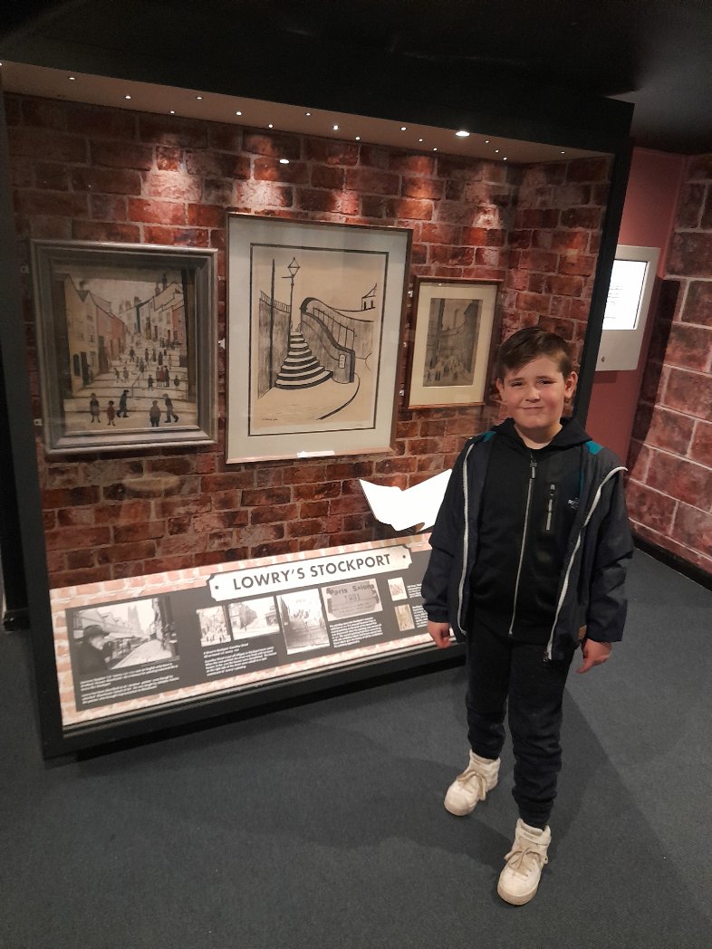 Gemmavickers85's tweet photo. @MrsIWB @wild_bank Preston wanted to show you some of the things he's been doing today. he's wrote his name in Egyptian hieroglyphs, been an archaeologist, seen some Lowry paintings, quill writing and had lots of other fun at stockport museum and staircase house 😊 https://t.co/D0LAH6NuvK
