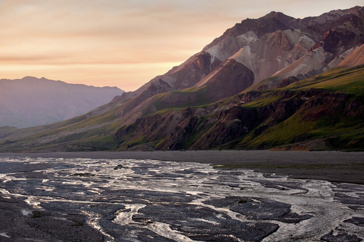 ElliotHawkey's tweet photo. The wild &amp; rugged landscapes of Alaska https://t.co/hLRXHS01WM