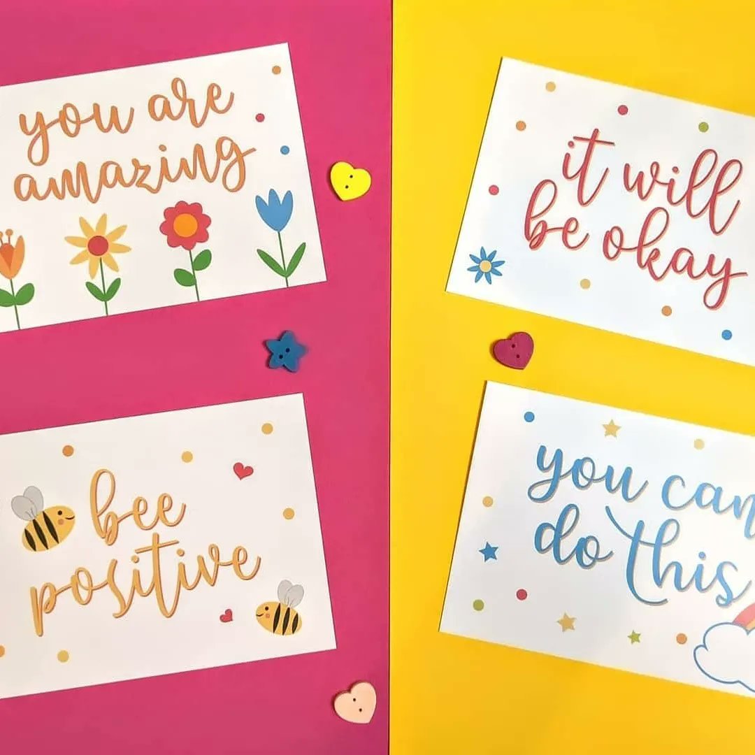 andrealem's tweet photo. Lots of beautiful postcards available in my shop. Nice to send to a friend, or keep for yourself 😊🌈

£4 for a pack of 4 with free shipping 

#HandmadeHour #postcards #sendapostcard #illustrator https://t.co/mv1rsUe8cE