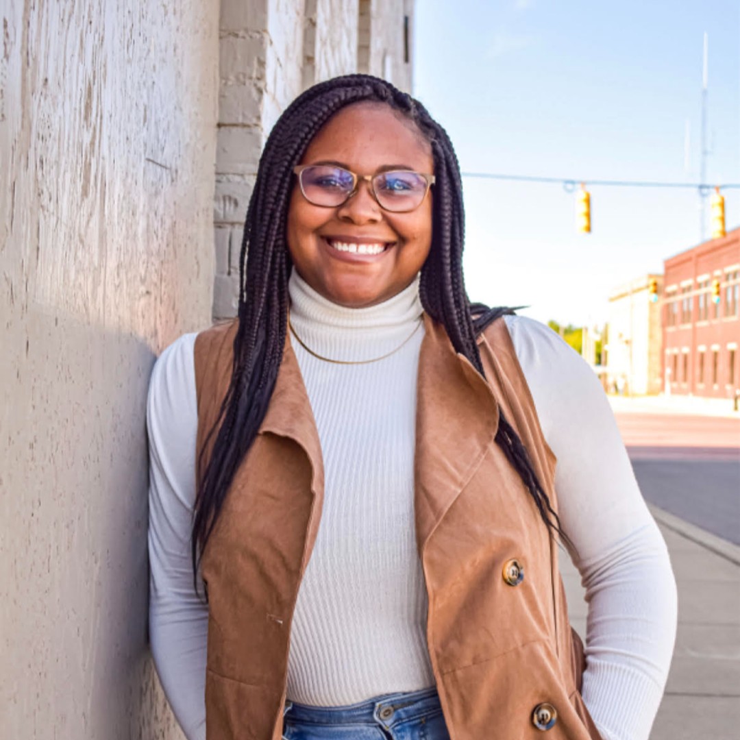 albioncollege's tweet photo. Tonight Akaiia Ridley, '22, presents her FURSCA project "Exploring the Black History of Albion College" in Bobbitt Auditorium. Presentation starts at 6, with Q&A following. #MyAlbion #CreatingWithCourage https://t.co/Ex99CPfD3e