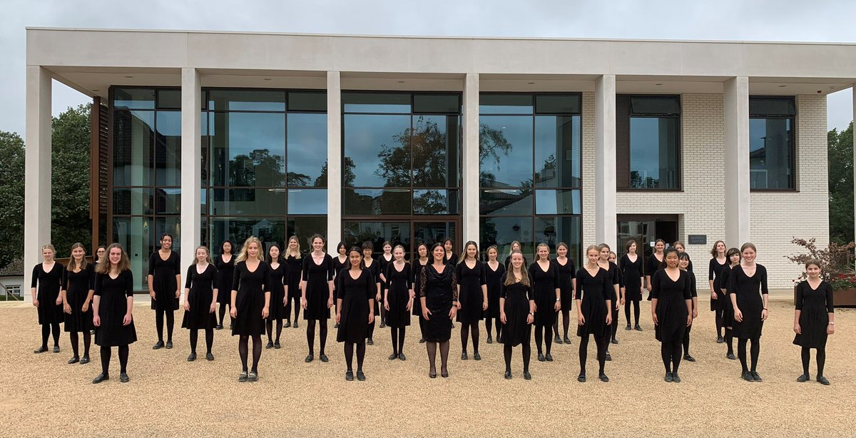 DowneHouseMusic's tweet photo. YOU’RE INVITED! Join us at our Music Showcase Concert on Sun 6 Mar at St John’s, Newbury. Symphony and Chamber Orchestras, In Harmony and our award winning choir, Prima Voce. FREE tickets - book here: https://t.co/B9Y2ODsBdj Retiring collection for @christianaid. @DowneHouse https://t.co/8HBj3ZY6jC